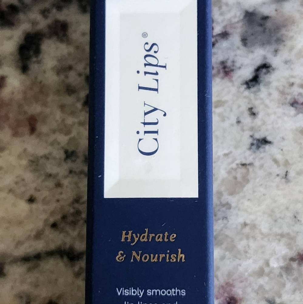 City Beauty  City Lips Clear Lip Plump/Gloss NWT